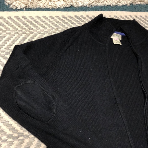 LLBean zip up sweater. - Picture 3 of 3